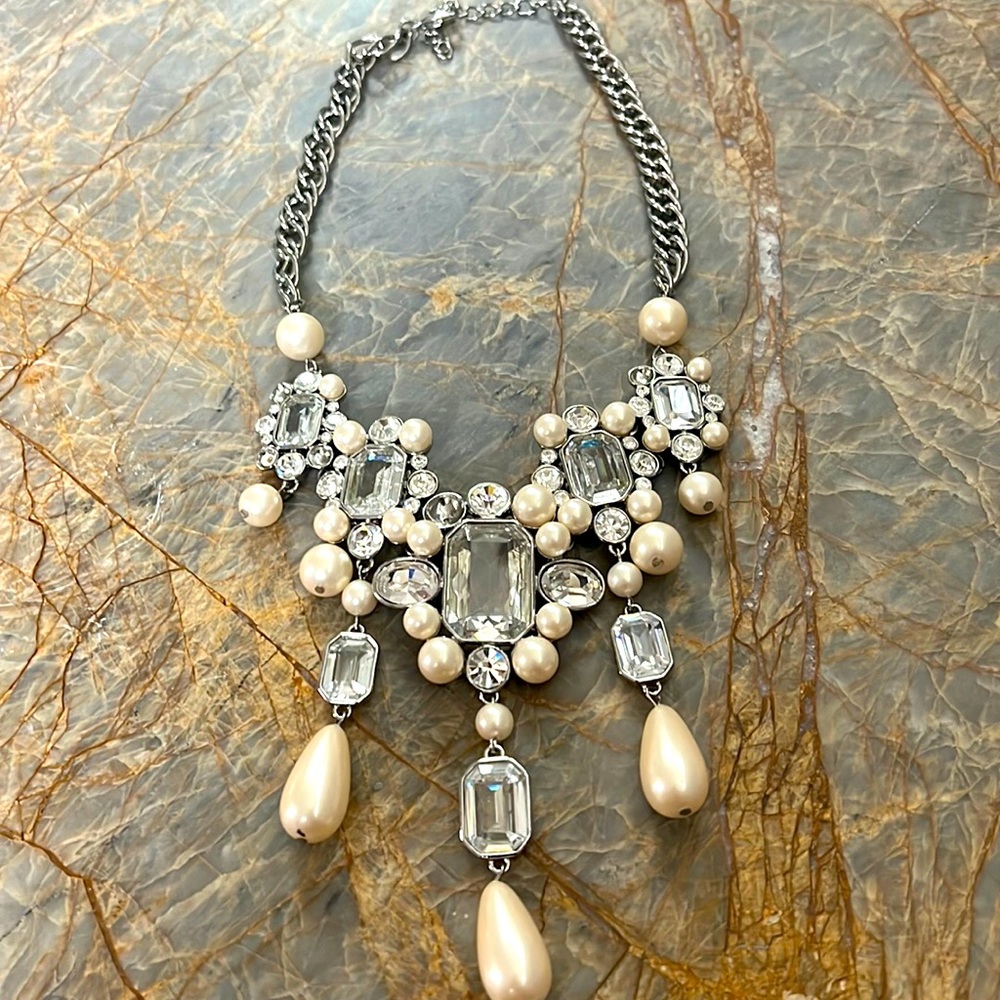 Ann Taylor Crystal and Pearl Chandelier necklace